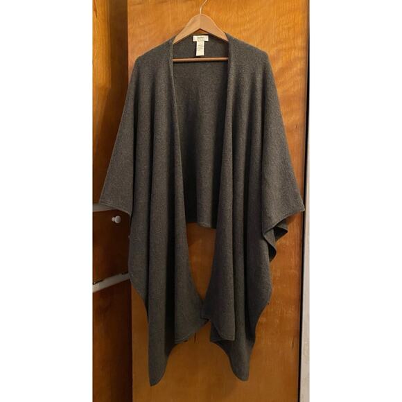 NEIMAN MARCUS 100% Cashmere Open Front Poncho Wrap Shawl Sweater One Size Gray - Picture 3 of 6